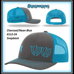 Trucker Hat / Snap Back